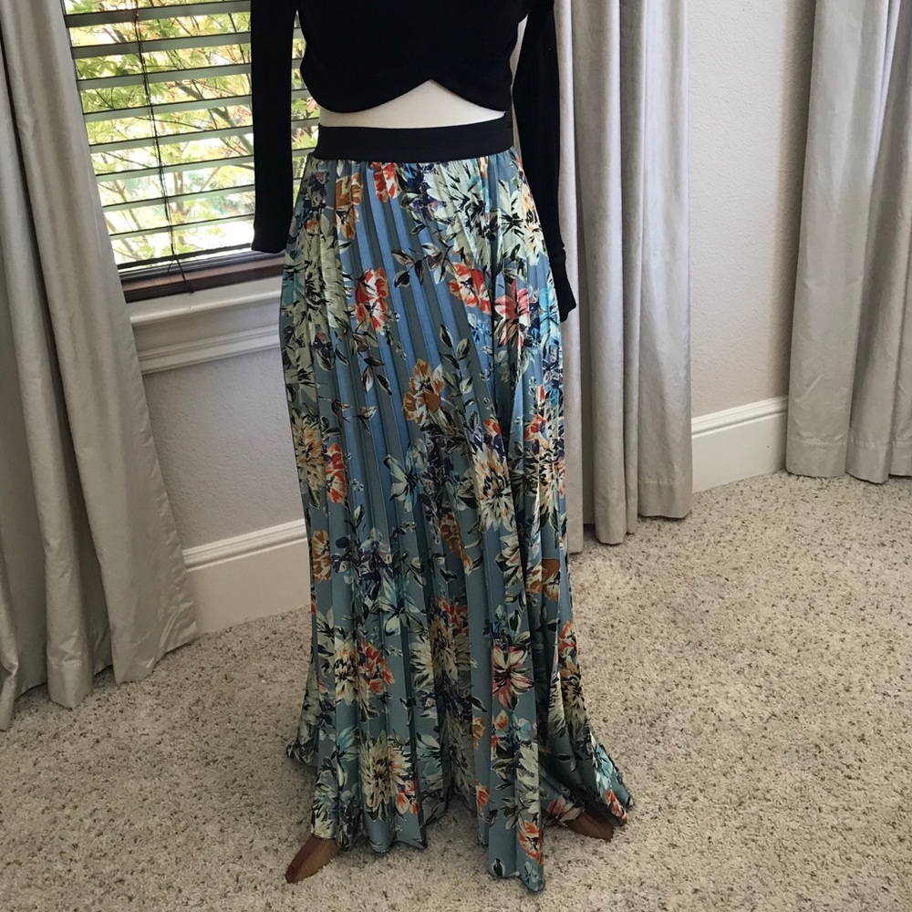 Pleated French Studio Parisien Skirt XS S Sz 1